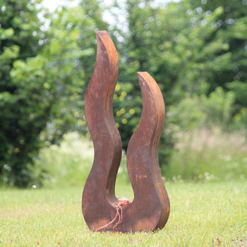 Flamme en acier corten cuivrée - H. 115 cm