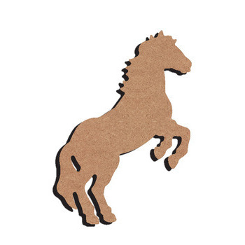 Forme en médium : cheval cabré, L 16 l 10 cm