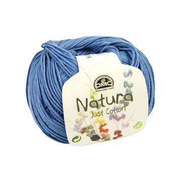 Pelote Natura en fil de coton bleue pour aiguilles