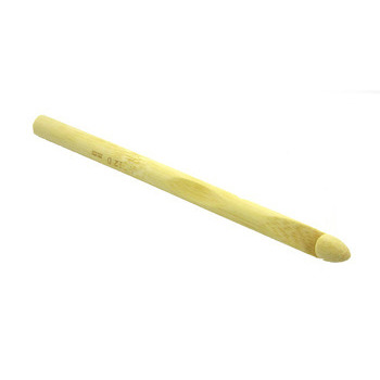 Crochet en bambou : 12 mm