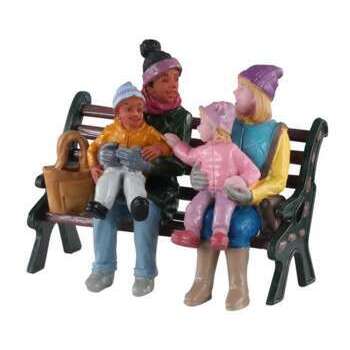 Figurine journee au parc 3,10x6,0 H 5,4 cm